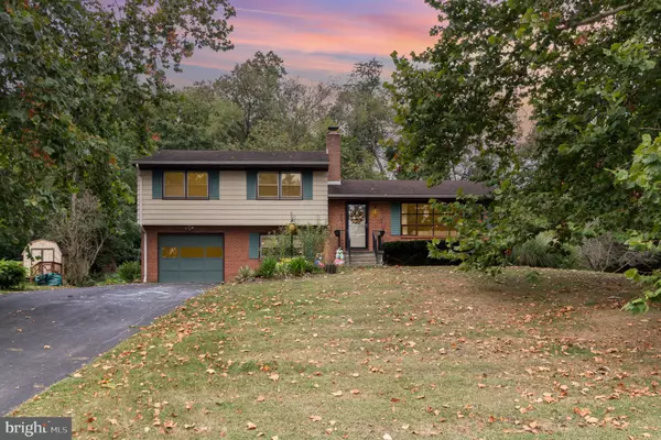 Carlisle, PA 17013,140 SHATTO DR