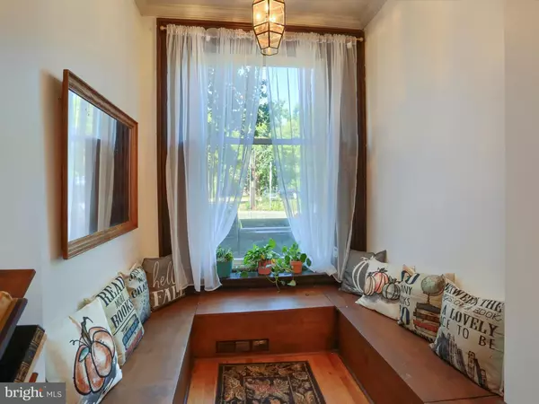 Harrisburg, PA 17104,308-1/2 S 2ND ST