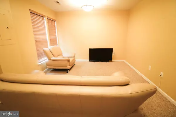 District Heights, MD 20747,2908 SAND CREEK WAY