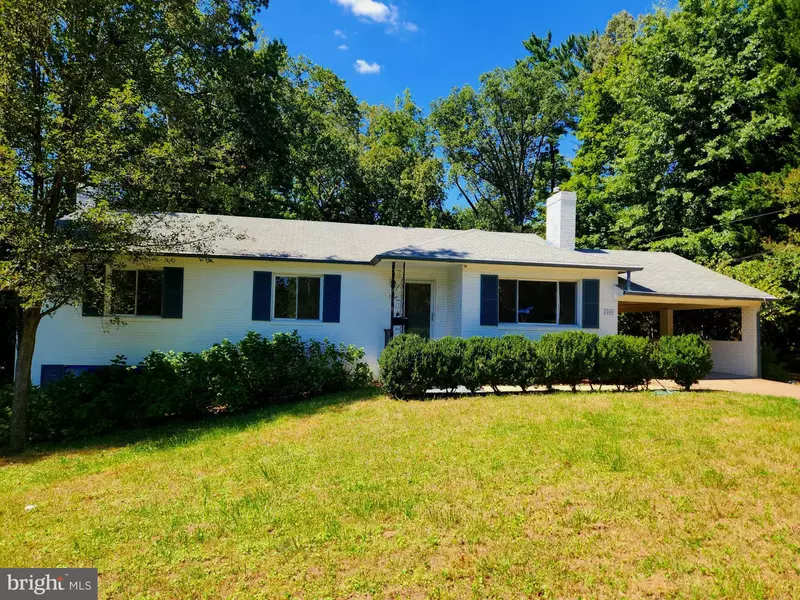 3300 POTTERTON DR, Falls Church, VA 22044