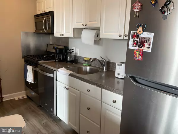 Woodbridge, VA 22192,1602 RENATE DR #303