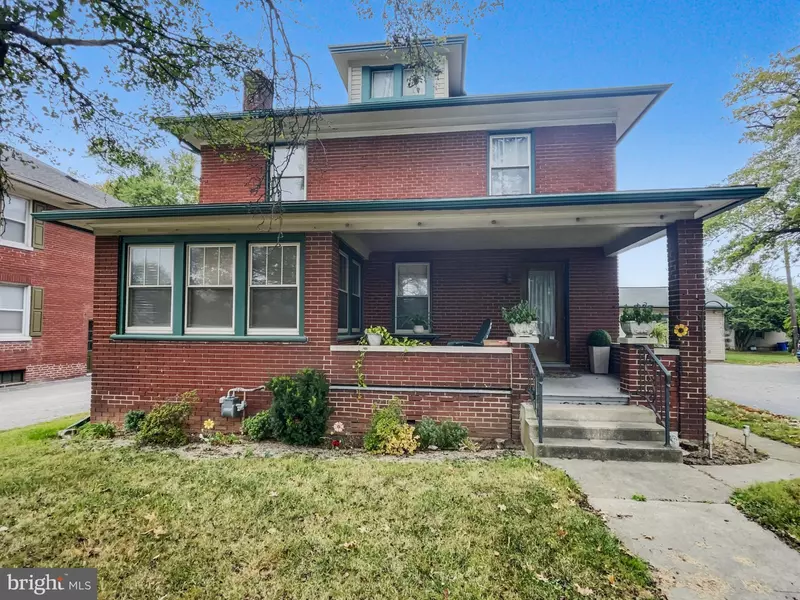 4125 W MARKET ST, York, PA 17408