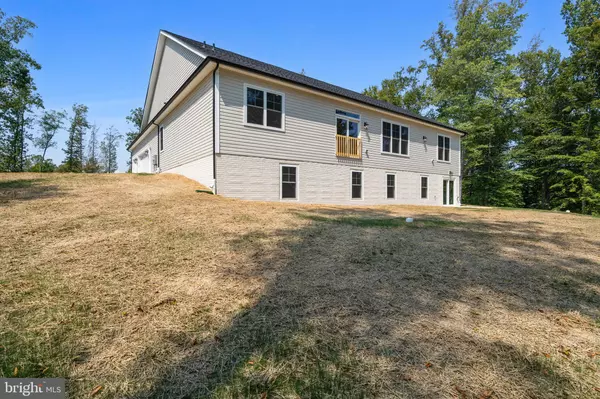 Hughesville, MD 20637,15992 BRACKENBURN COURT CT