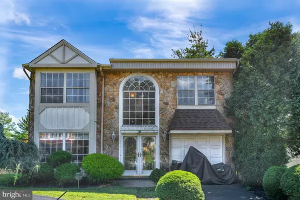 13360 SUSAN TER, Philadelphia, PA 19116