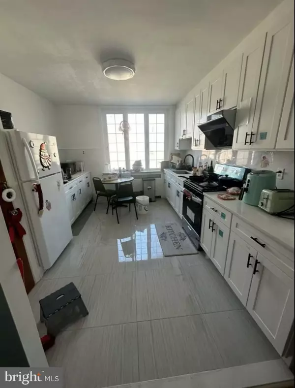 Philadelphia, PA 19149,3333 DISSTON ST