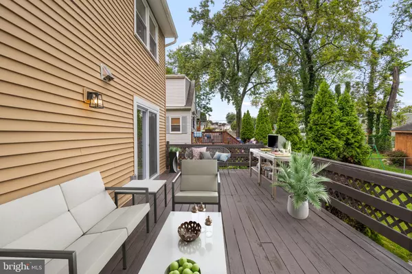 Bensalem, PA 19020,827 MITCHELL AVE