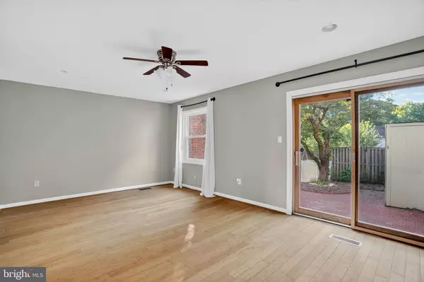 Crofton, MD 21114,1694 FOREST HILL CT