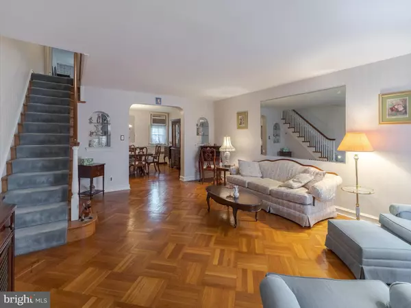 Philadelphia, PA 19149,3107 GLENVIEW ST