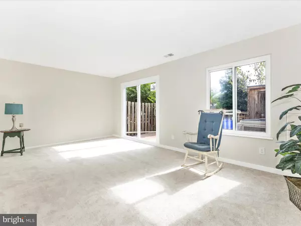 Gaithersburg, MD 20886,19309 KEYMAR WAY