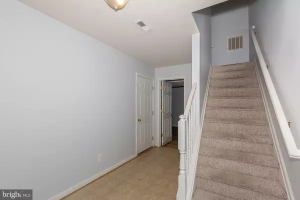 Martinsburg, WV 25405,128 PONY CIR