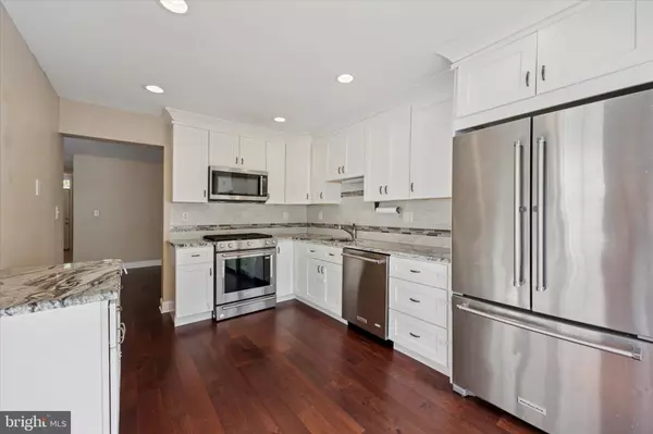 Pennington, NJ 08534,117 TREYMORE CT