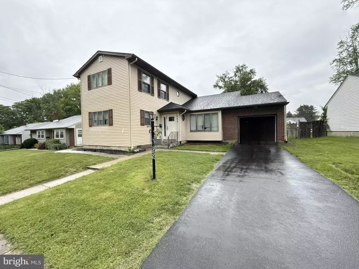 Woodbury, NJ 08096,558 PRINCE ST