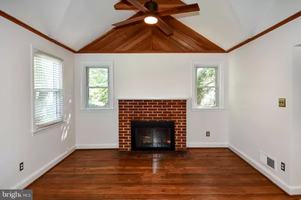 Arlington, VA 22204,2100 S QUEBEC ST