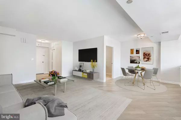 Arlington, VA 22202,1805 CRYSTAL DR #318S