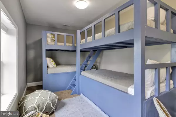 Rehoboth Beach, DE 19971,109 TRUITT AVE