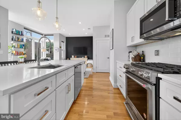 Washington, DC 20003,1514 K ST SE #2