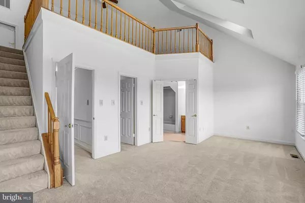 Alexandria, VA 22315,5974 WESCOTT HILLS WAY