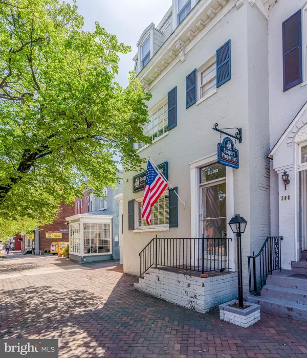 311 S WASHINGTON ST #2, Alexandria, VA 22314
