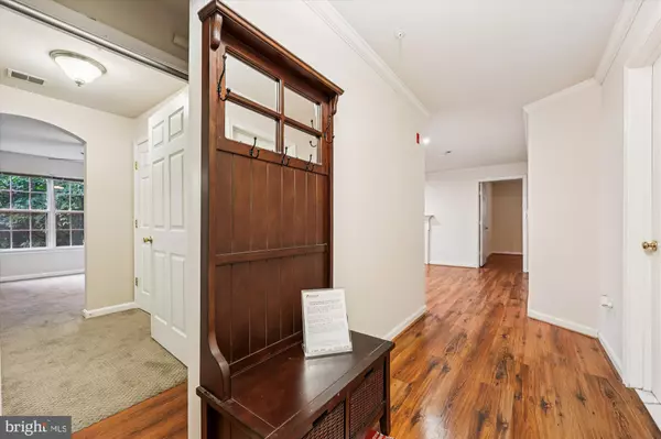 Gaithersburg, MD 20878,137 TIMBERBROOK LN #103