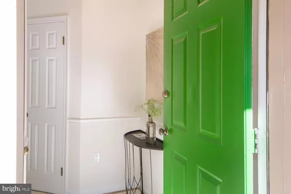 Arlington, VA 22203,615 N TAZEWELL ST