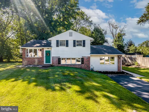 32 MIAMI RD,  Norristown,  PA 19403