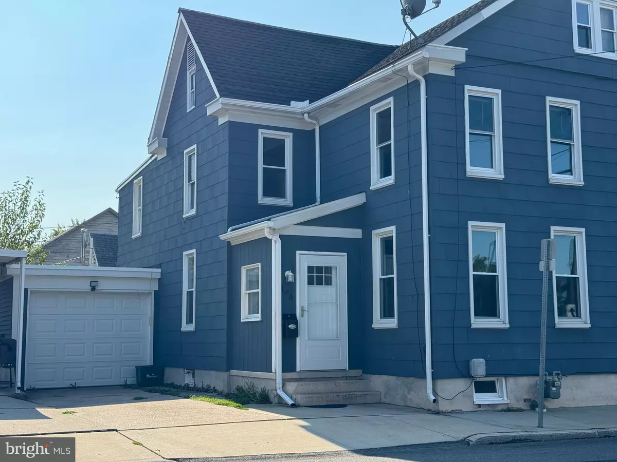 Hanover, PA 17331,140 E HANOVER ST