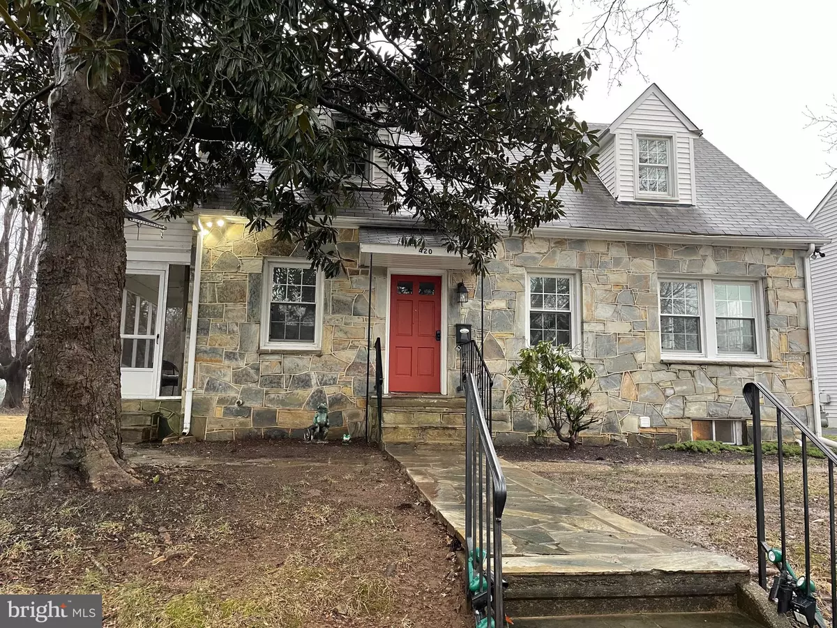 Fredericksburg, VA 22401,420 WOODFORD ST