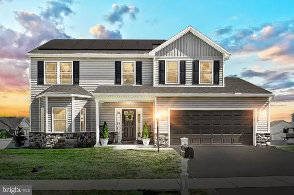 5 CHAMPIONS DR, York Haven, PA 17370