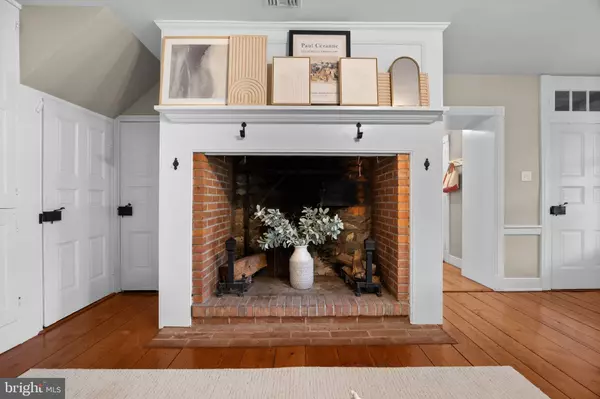 Bethlehem, PA 18017,1075 W MACADA RD