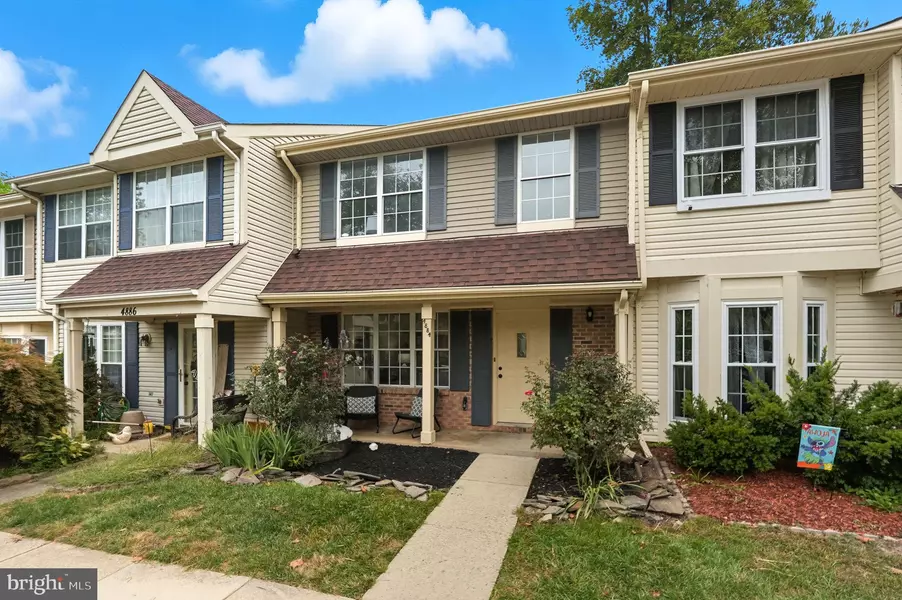 4884 SALTWATER DR, Dumfries, VA 22025