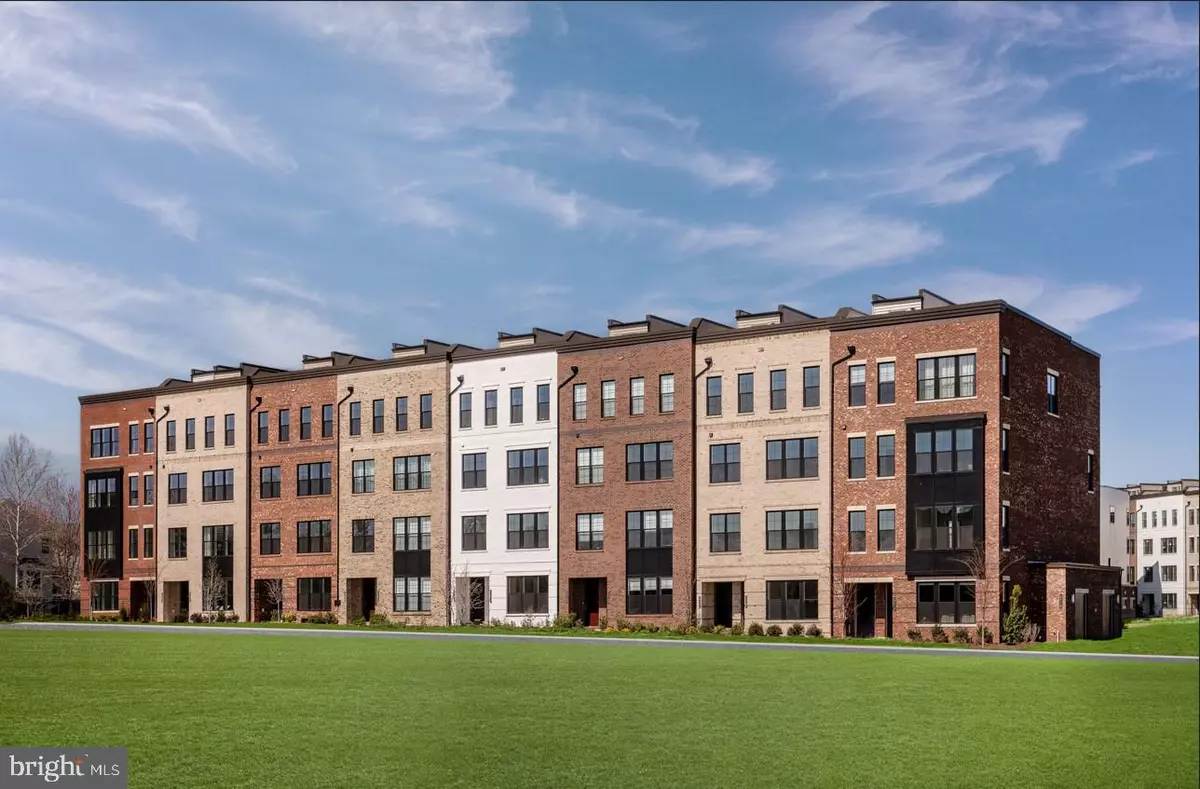 Ashburn, VA 20148,43497 MONROE CREST TER