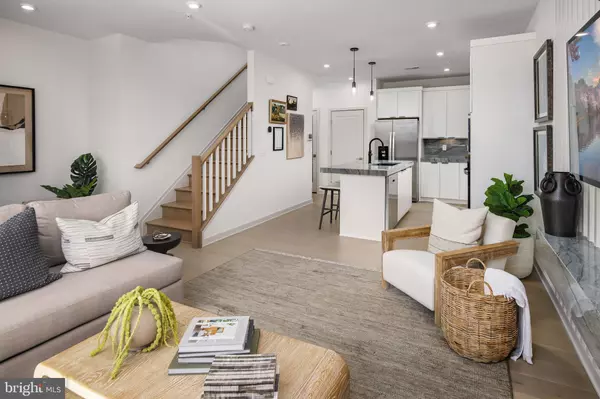 Ashburn, VA 20148,43497 MONROE CREST TER