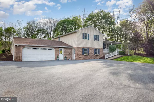 Lititz, PA 17543,49 W LEXINGTON RD