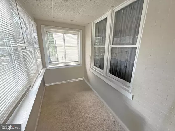 Gloucester City, NJ 08030,207 POWELL ST