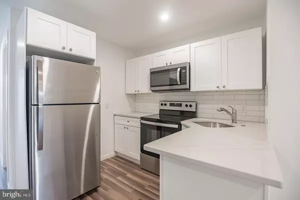 Philadelphia, PA 19121,2626-28 RIDGE AVE #3