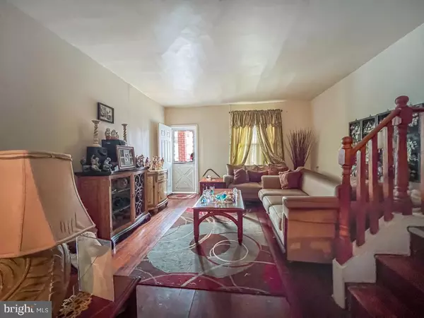 Darby, PA 19023,202 S 4TH ST