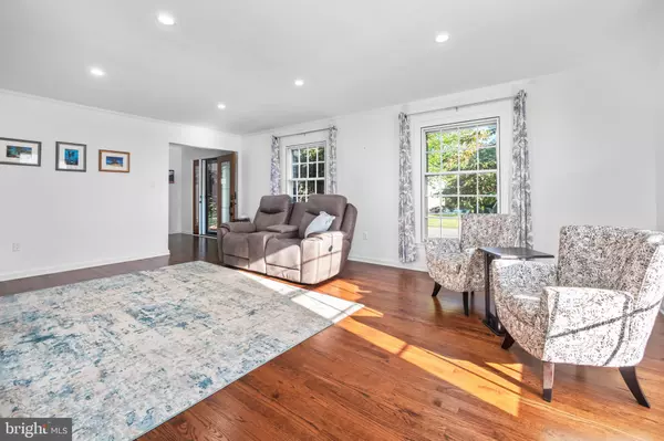 Bethlehem, PA 18017,766 BARRYMORE LN