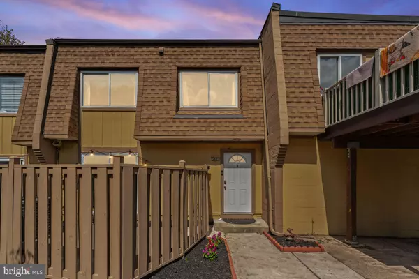3903 MANZANITA PL #60D, Alexandria, VA 22309