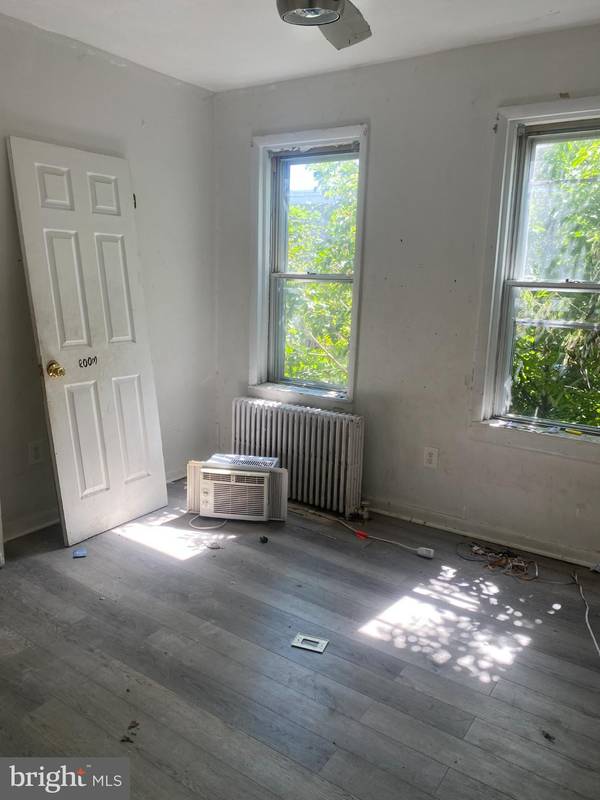 Philadelphia, PA 19131,4966 W THOMPSON ST