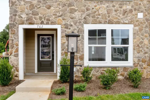 Crozet, VA 22932,104 PARK RIDGE DR