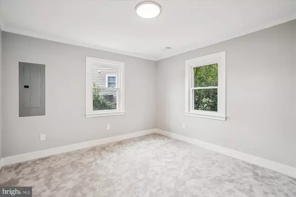 Capitol Heights, MD 20743,600 64TH AVE