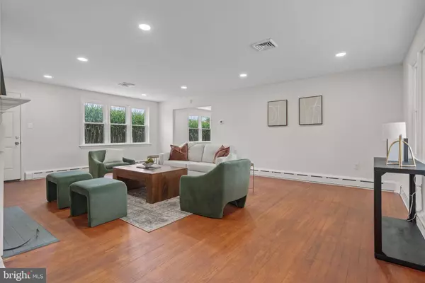 Pequea, PA 17565,725 MARTICVILLE RD