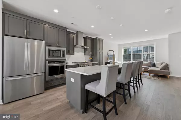 West Chester, PA 19382,303 STAR TAVERN LN