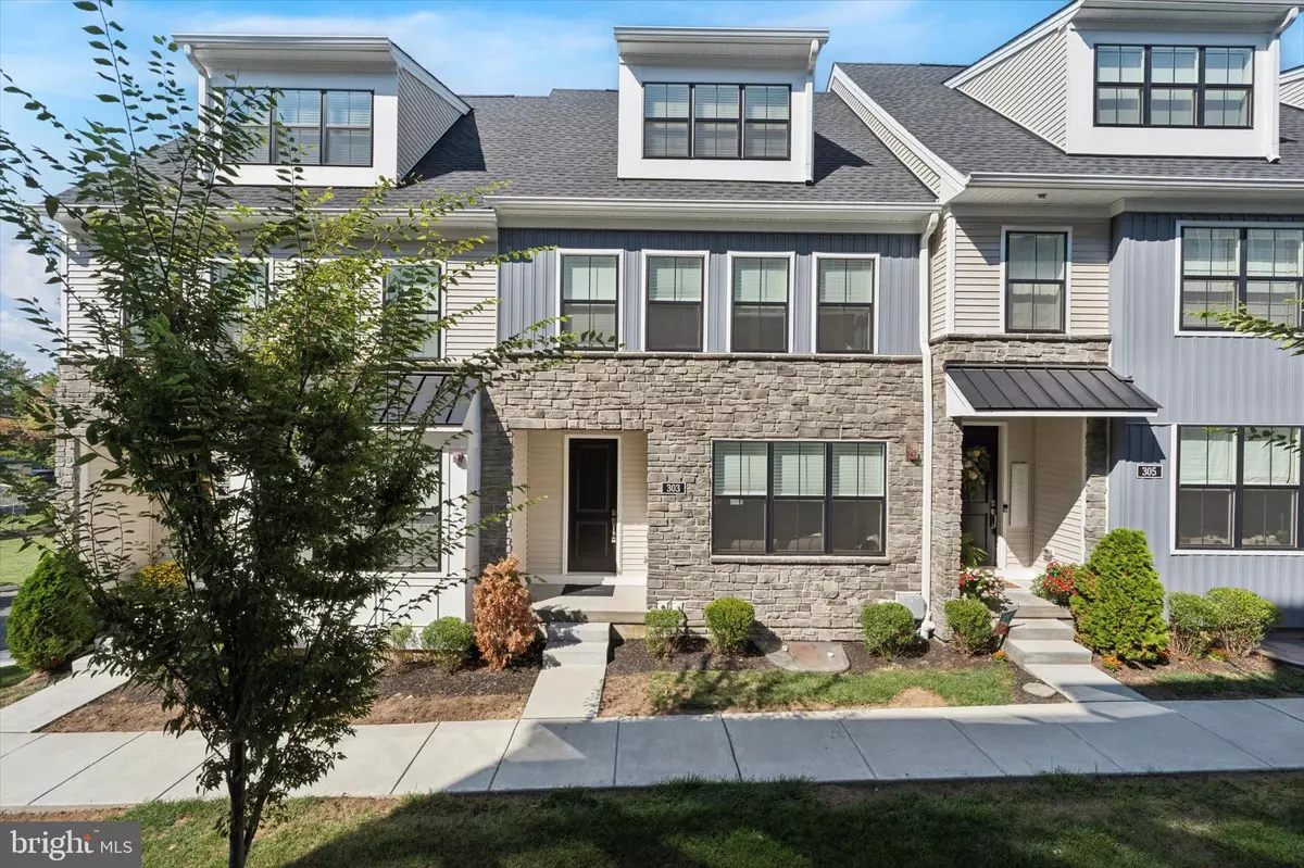 West Chester, PA 19382,303 STAR TAVERN LN