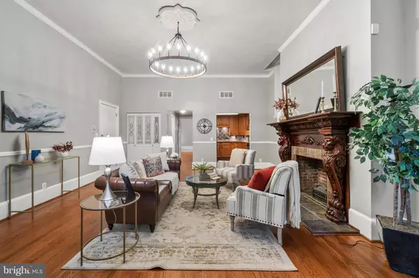 Baltimore, MD 21201,3 W MOUNT VERNON PL #1