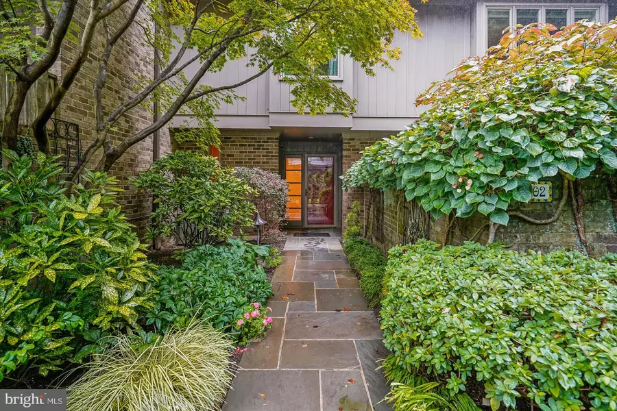 702 BELGROVE RD, Mclean, VA 22101