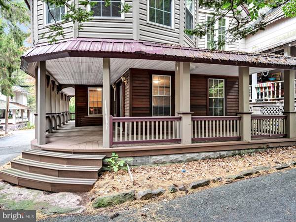 Mt Gretna, PA 17064,303 2ND ST