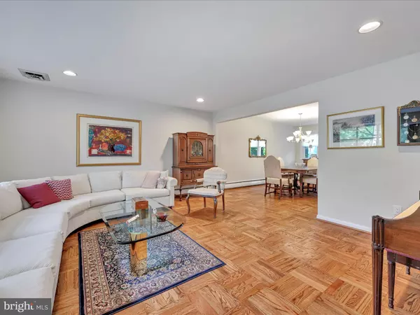 Havertown, PA 19083,45 GARLOR DR