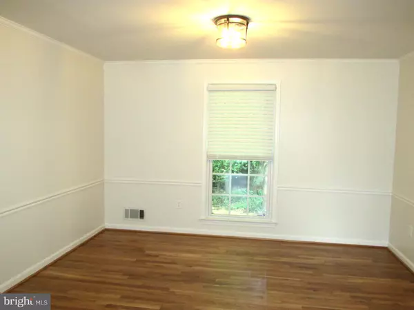 Annandale, VA 22003,8710 NERO ST