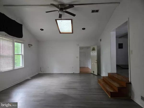 Port Norris, NJ 08349,1802 STRAWBERRY AVE
